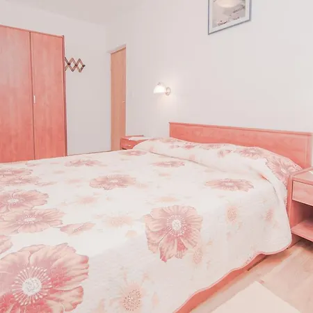 In 14985 Apartment